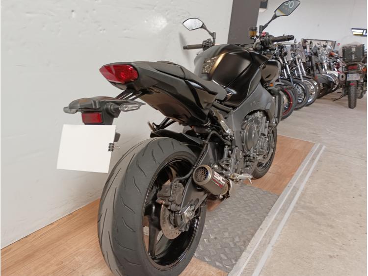 YAMAHA MT 10