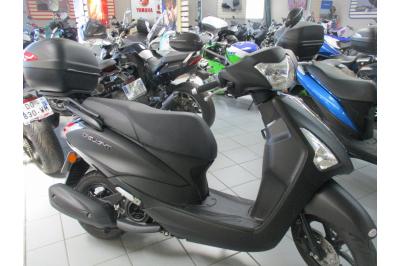 YAMAHA D'ELIGHT