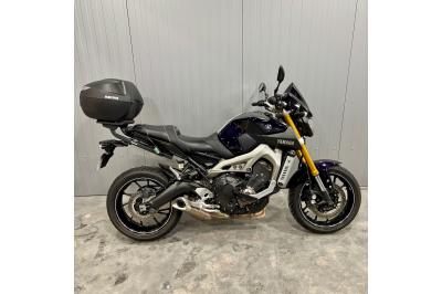 YAMAHA MT-09