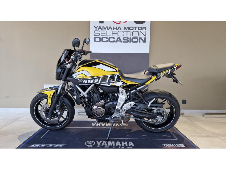 YAMAHA MT-07 garantie 12 mois