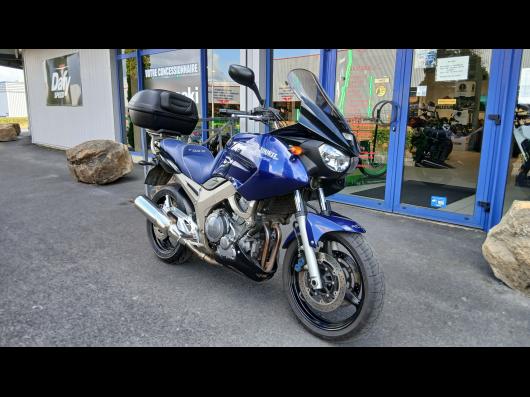 YAMAHA TDM 900