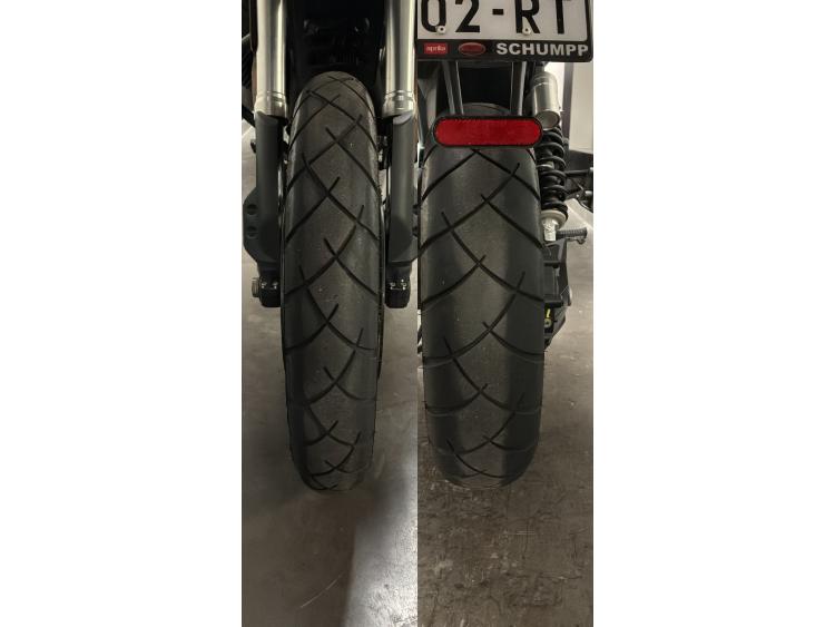 MOTO GUZZI V85 TT 850 GUARDIA D'ONORE 0179/1946 garantie 12 mois 