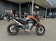 KTM 890 DUKE