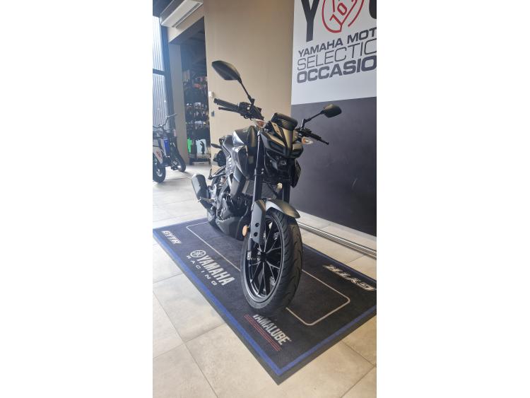 YAMAHA MT-125 ABS
