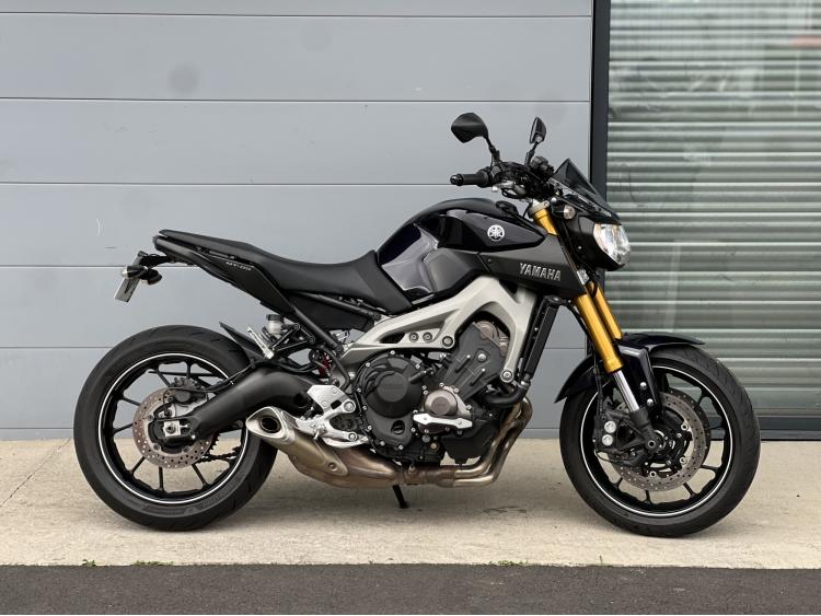 YAMAHA MT-09 ABS