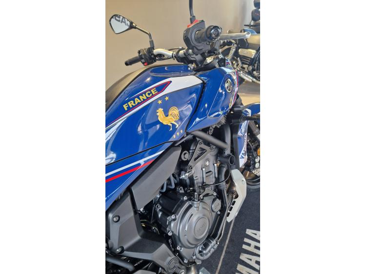 YAMAHA MT-07