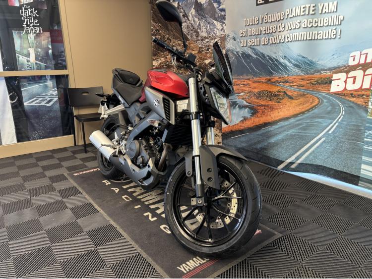 YAMAHA MT-125