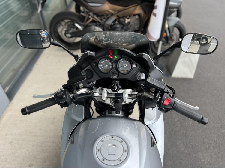 HONDA CBF 1000 F