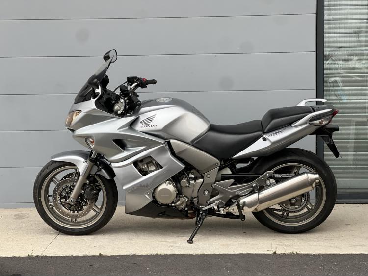 HONDA CBF 1000 F