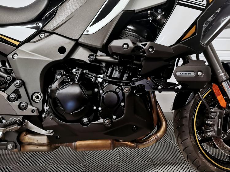 KAWASAKI VERSYS 1100