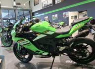 KAWASAKI ZX4RR PACK PERF