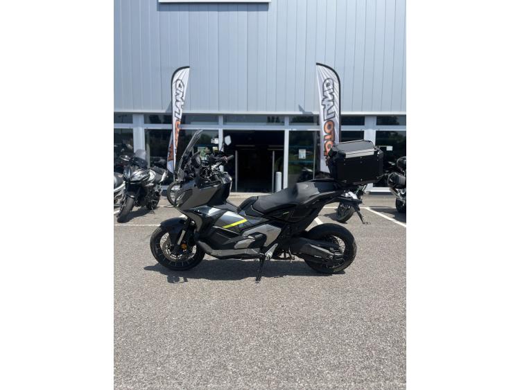 HONDA X-ADV 750 DCT