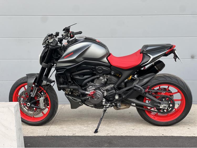 DUCATI MONSTER + 937