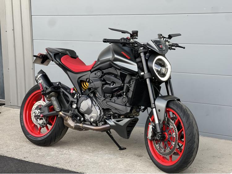 DUCATI MONSTER + 937