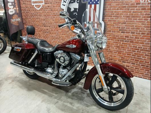 HARLEY-DAVIDSON DYNA SWITCHBACK 1690