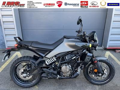 HUSQVARNA SVARTPILEN 125 ABS