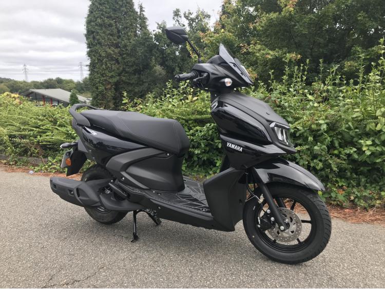 YAMAHA RayZR 125