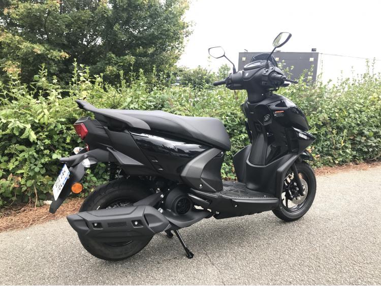YAMAHA RayZR 125