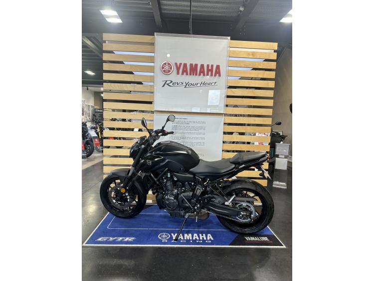 YAMAHA MT-07 (47.5CV)