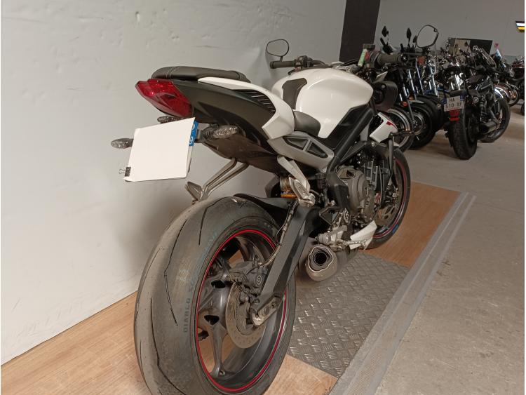 TRIUMPH STREET TRIPLE 765 RS