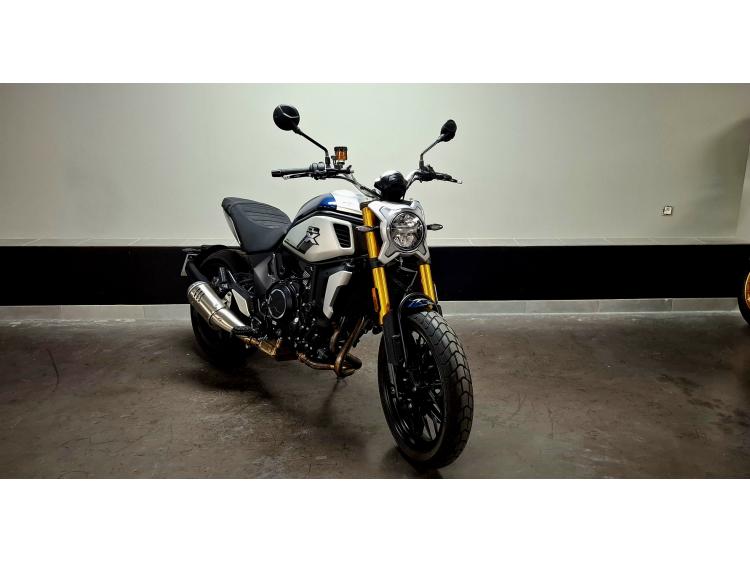 CF MOTO CL-X 700