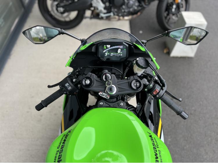 KAWASAKI ZX-6R 636