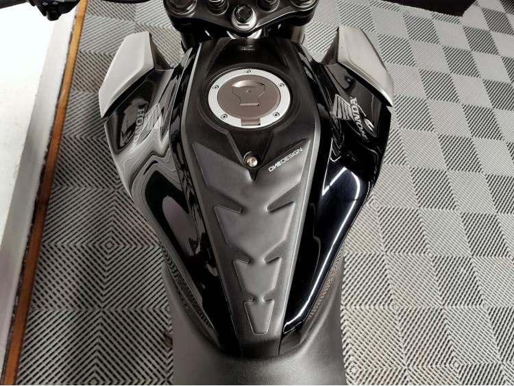 HONDA CB 125R Neo Sport Café - CB125R 125 R CB125