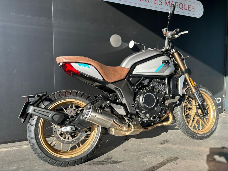 CF MOTO CLX 700 HERITAGE - 1er main.