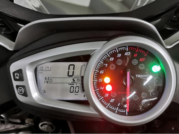 TRIUMPH TIGER 1050 SPORT