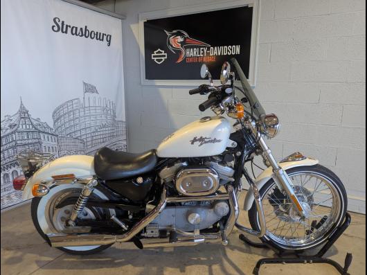 HARLEY-DAVIDSON SPORTSTER 883
