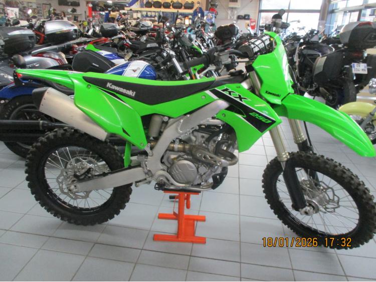 KAWASAKI KXF 250