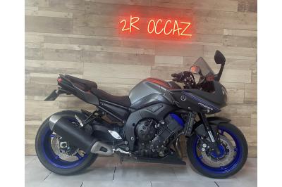 YAMAHA FAZER8