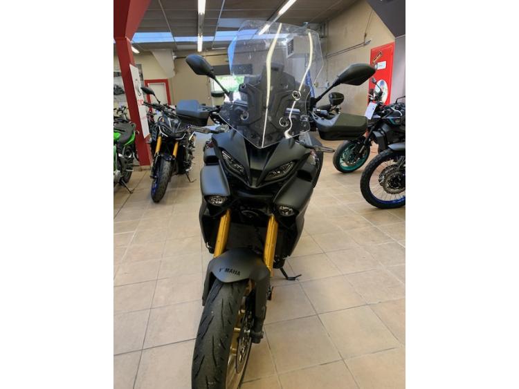 YAMAHA TRACER 9