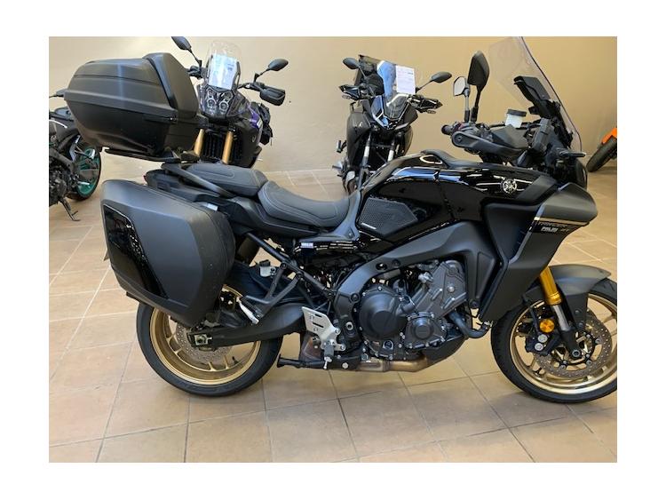 YAMAHA TRACER 9