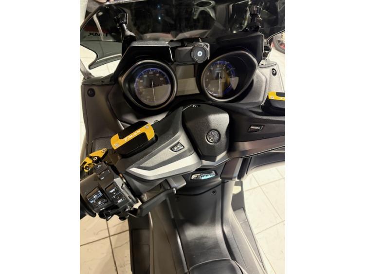 YAMAHA XP T-MAX 560 TECH MAX