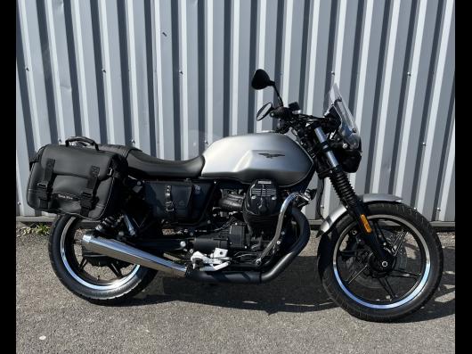 MOTO GUZZI V7 STONE