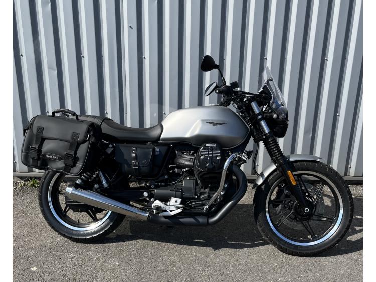 MOTO GUZZI V7 STONE