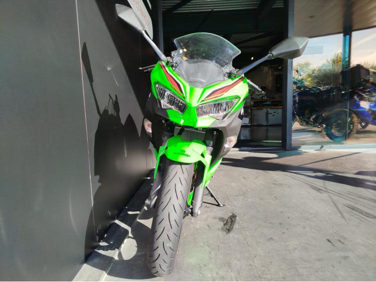 KAWASAKI NINJA 400