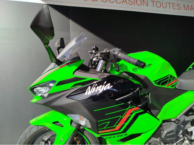 KAWASAKI NINJA 400
