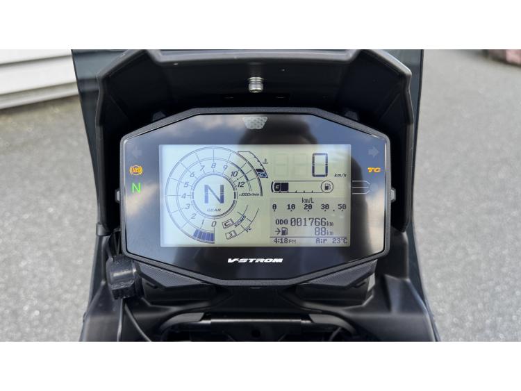 SUZUKI DL V-STROM 1050 DARK RALLY 