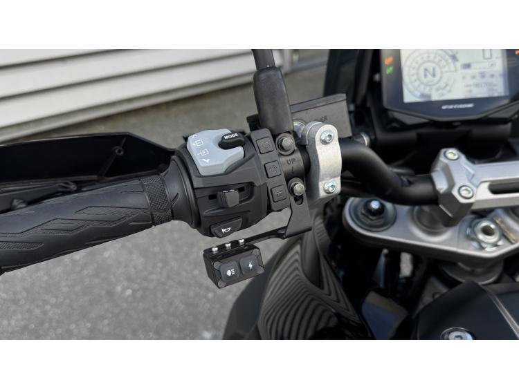 SUZUKI DL V-STROM 1050 DARK RALLY 