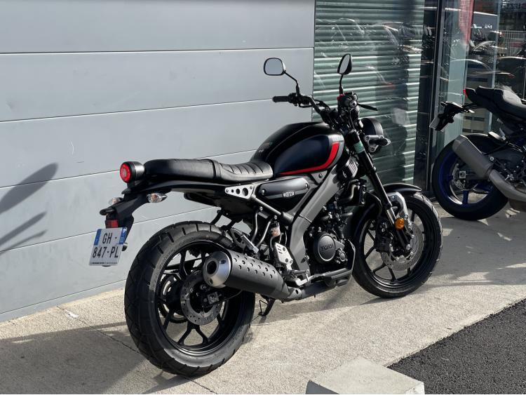 YAMAHA XSR 125