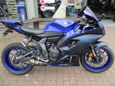 YAMAHA YZF-R7
