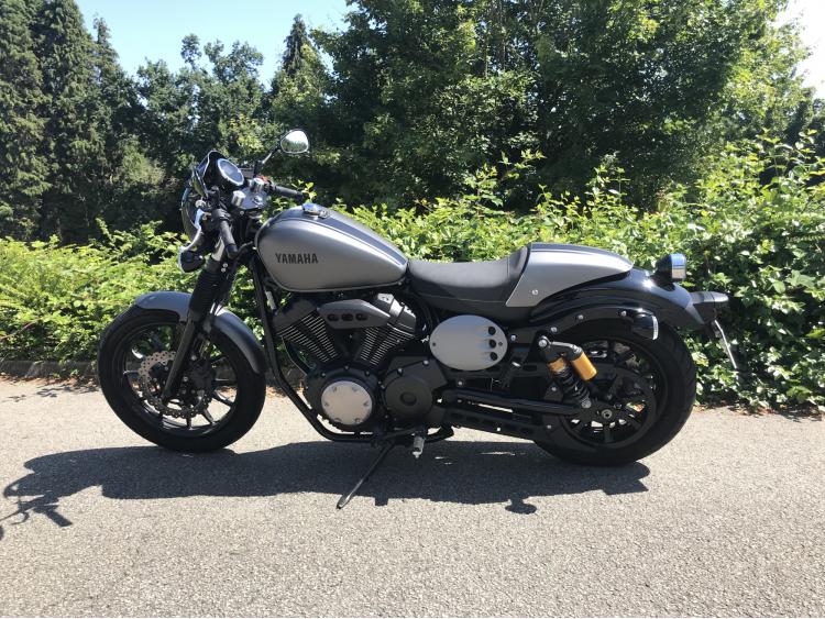 YAMAHA XVS 950