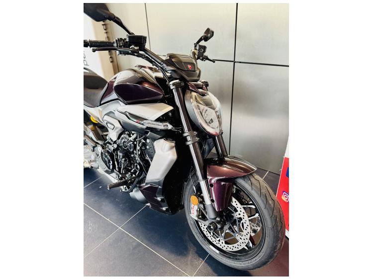 DUCATI XDIAVEL V4