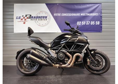 DUCATI DIAVEL 1200 DARK 162 CH - Garantie 12 mois