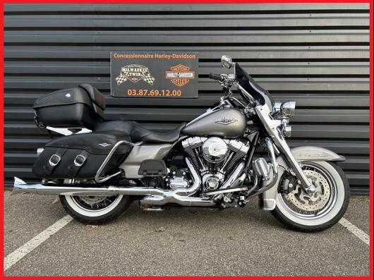 HARLEY-DAVIDSON TOURING ROAD KING 1690 CLASSIC