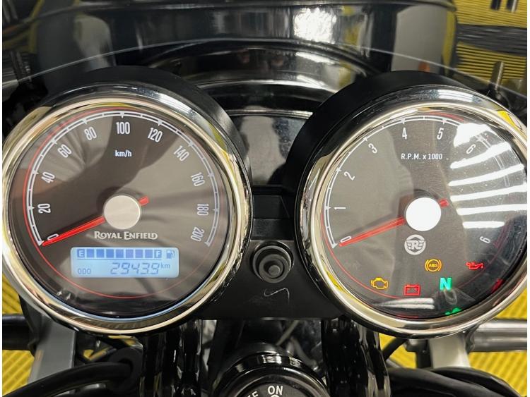 ROYAL ENFIELD INTERCEPTOR 650  CHROME