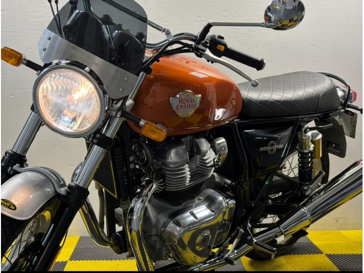 ROYAL ENFIELD INTERCEPTOR 650  MY20