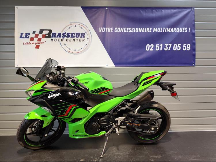 KAWASAKI NINJA 400 KRT ABS A2